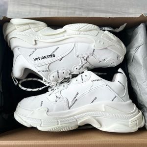 Selling Balenciaga Triple S: Allover Logo White - Size 42 (US size 9)